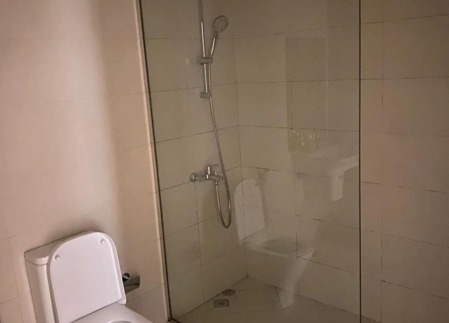 2Bhk Furnished Apartment - Dip Metro Station , Mall , Bus Station Near Dubai United Arab Emirates