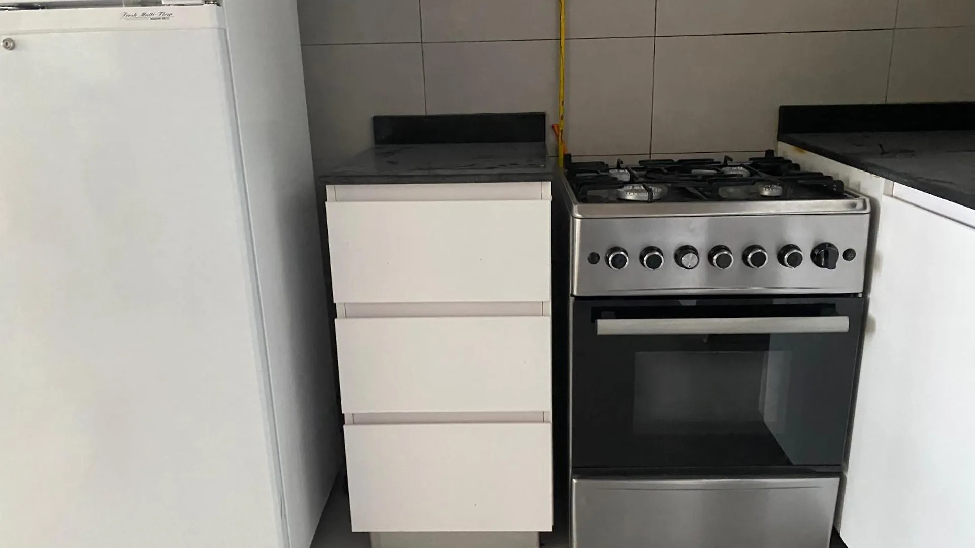 2Bhk Furnished Apartment - Dip Metro Station , Mall , Bus Station Near Dubai